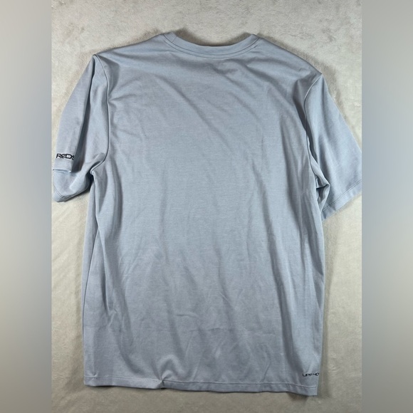 Men’s REDSAND Size Medium Light Blue Short Sleeve Performance Shirt - Picture 5 of 8